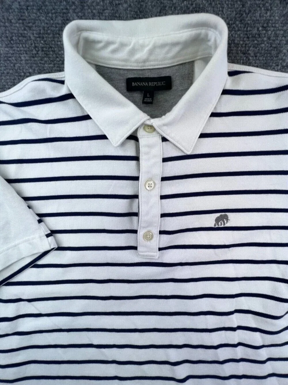 Banana Republic Polo Shirt Men's Large White Blue Striped Casual Golf Elephant